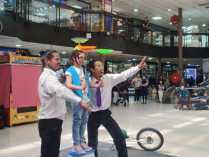 Artistas de Circo Nuco presentaron show interactivo