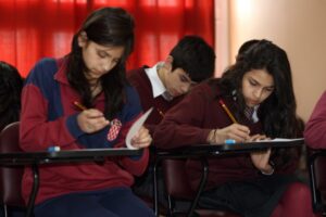 Asume el nuevo administrador de la Educación Pública