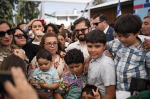 Presidente Boric lidera ránking de políticos influencer