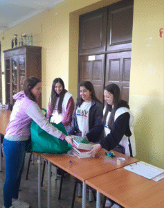 Más de 3 mil artículos escolares fueron recibidos en centro de acopio