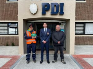 Recolectaba la basura, encontró bolso con 27 millones y lo devolvió