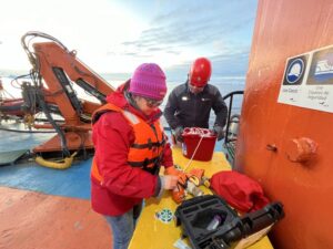Desafiando fronteras: el impacto de las mujeres en la ciencia antártica