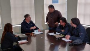 Municipalidad subastó por $2 millones lote de más de 300 vehículos