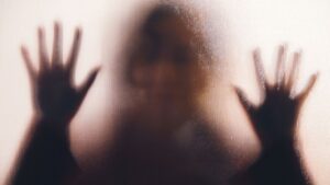 Se inicia juicio contra sujeto que abusó reiteradamente de la hija de su esposa