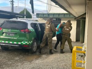 Dos detenidos por el delito de venta ilegal de artefactos tecnológicos en Zona Franca