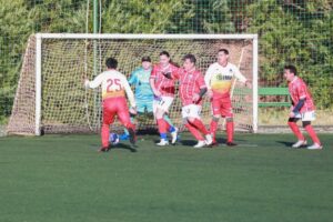 Goles para todos los gustos tuvo la  nueva fecha del Torneo de Apertura  en el Futbolito Senior 2024