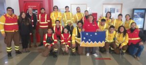 Conaf Magallanes envía 18 brigadistas a incendios forestales en Puerto Montt