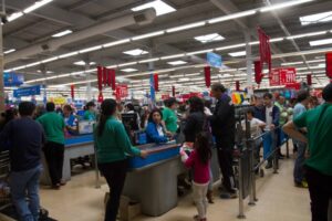 Actividad económica en Chile cayó 1% en diciembre