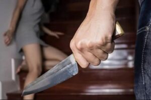 Sujeto que apuñaló a su pareja con su bebé en brazos fue reformalizado