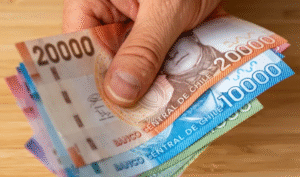 Sueldos subieron en diciembre y 2023 cerró con alza de 3,6%
