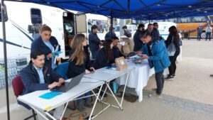 Llegó la hora para 800 niños en el Estrecho de Magallanes