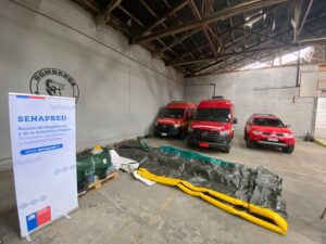Hacen entrega de estanques autosoportantes para el combate de incendios forestales