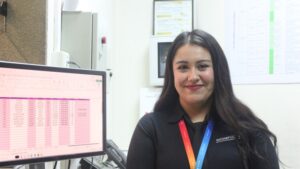 Karina Vargas: “Somos pocas las mujeres que trabajamos en seguridad, soy privilegiada”