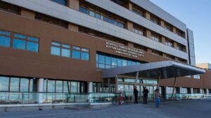 Niña sufrió grave accidente escolar