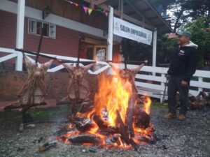 Expogama se inició ayer con gran entusiasmo desafiando a la lluvia