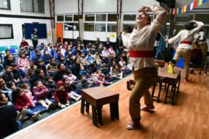 Comunidad de Puerto Williams fue parte de tres jornadas culturales festivaleras