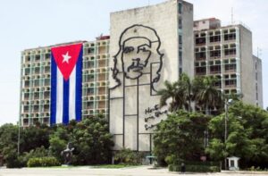 Por qué estallaron las protestas en Cuba y qué se espera