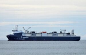 Buque noruego estuvo de paso por el Estrecho de Magallanes