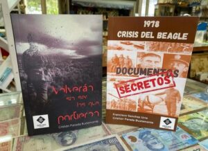 Escritor Cristian Parada: “La sociedad ve con distancia lo ocurrido el '78 en el Beagle”