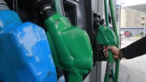 Tips para ahorrar en subida de precio de las bencinas