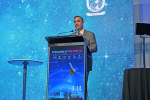 Flies destacó importancia estratégica que tendrá Magallanes en investigación espacial