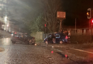Acompañante grave tras accidente automovilístico