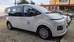 Cosam Miraflores recibe vehículo para  el trasporte de personal y usuarios