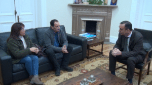 Gobernador Flies respalda  mantención del Eleam natalino