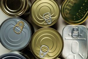 Argentinos llegaron en masa a Chile y arrasaron con las latas de atún