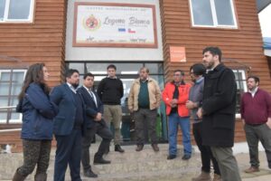 Laguna Blanca recibe recursos de la Ley Royalty