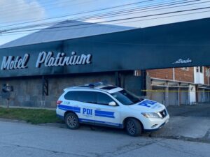 Hombre murió apuñalado  al interior de un motel