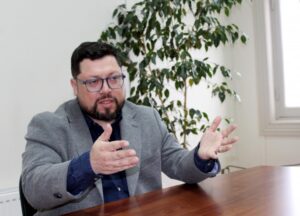 Seremi de Energía se refiere a quiebre en la tendencia al alza de los combustibles