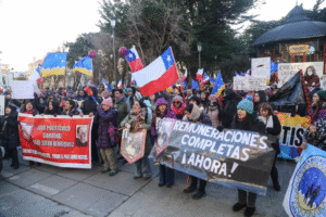Radonich emplazó al Mineduc a pagar lo adeudado a docentes