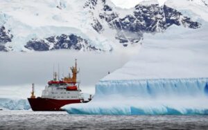Rusia descubrió gran reserva de petróleo en zona antártica reclamada por Chile
