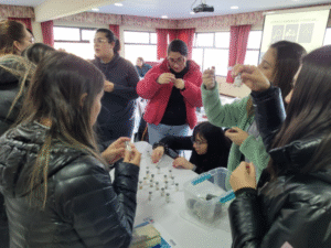 Educadoras y técnicos se especializan sobre Antártica