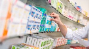 Farmacias comunales de Punta Arenas extenderán su horario de atención