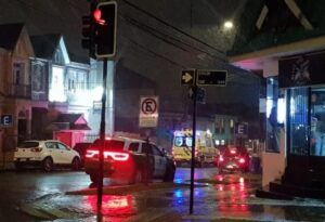 Dos personas auxiliadas por síntomas de hipotermia