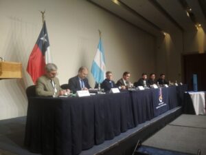 Polémico apoyo a soberanía argentina en el Atlántico Sur molestó a consejeros