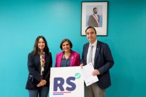 Ministerio de Desarrollo Social entregó RS al Centro Antártico Internacional