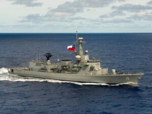 Arribó a Magallanes el buque Blanco Encalada de la Armada de Chile