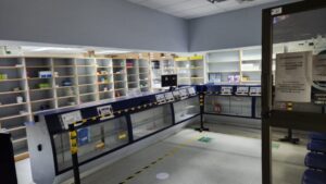 A remodelación la Farmacia Ambulatoria del Hospital Naval
