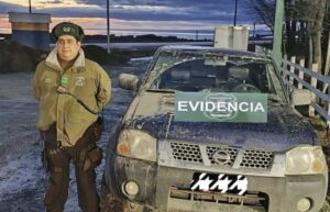 Detienen a colombiano manejando camioneta robada