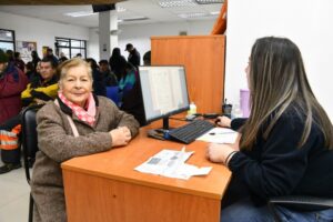 Más de 500 personas han postulado a subsidios con apoyo municipal