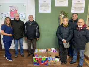 “Caballeros del Fuego” entregaron aporte a Casa del Buen Samaritano