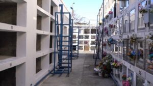Más de 300 personas en “lista de espera” por un nicho en cementerio