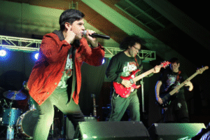 Seis bandas natalinas y As de Oros fueron parte del Día del Rock en Natales