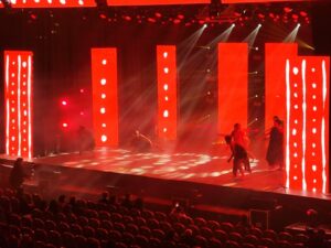 Ballet abre la última noche del Festival Folclórico en la Patagonia