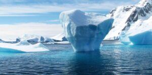 Eventos astronómicos podrían ser estudiados desde la Antártica