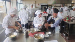 Estudiantes se lucieron con preparaciones ancestrales