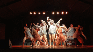 Ballet del Teatro José Bohr destacó en Osorno